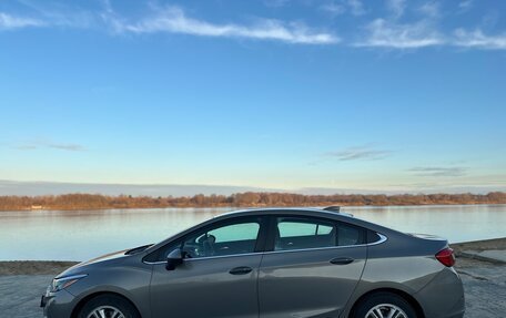 Chevrolet Cruze II, 2018 год, 1 500 000 рублей, 3 фотография