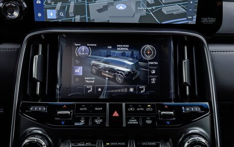 Lexus LX, 2025 год, 18 700 000 рублей, 23 фотография