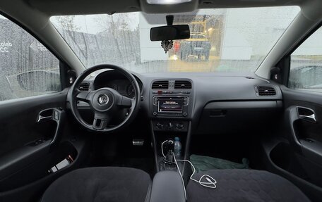 Volkswagen Polo VI (EU Market), 2013 год, 700 000 рублей, 6 фотография