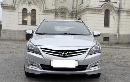 Hyundai Solaris II рестайлинг, 2015 год, 980 000 рублей, 8 фотография