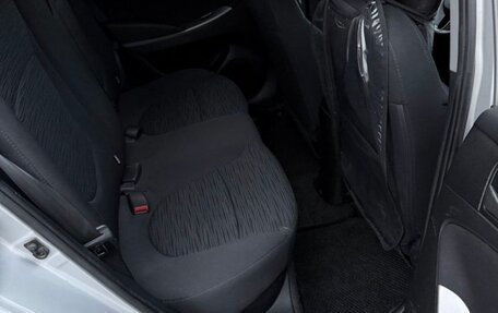 Hyundai Solaris II рестайлинг, 2015 год, 980 000 рублей, 13 фотография