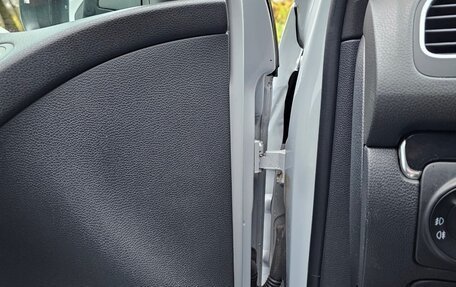 Volkswagen Golf GTI VII, 2011 год, 1 400 000 рублей, 26 фотография