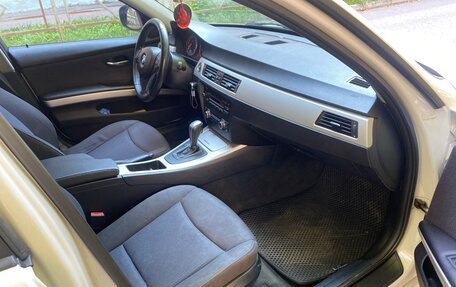 BMW 3 серия, 2010 год, 899 900 рублей, 9 фотография