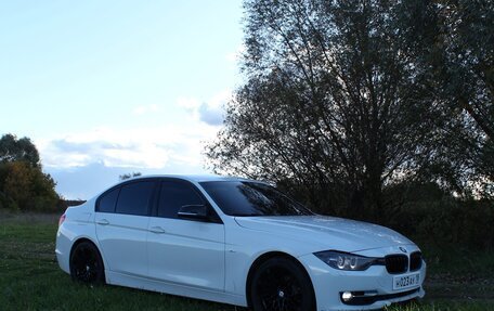 BMW 3 серия, 2012 год, 1 690 000 рублей, 2 фотография