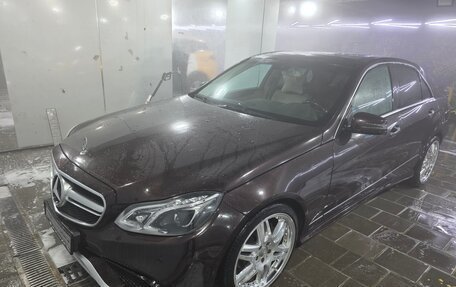 Mercedes-Benz E-Класс, 2011 год, 1 675 000 рублей, 1 фотография