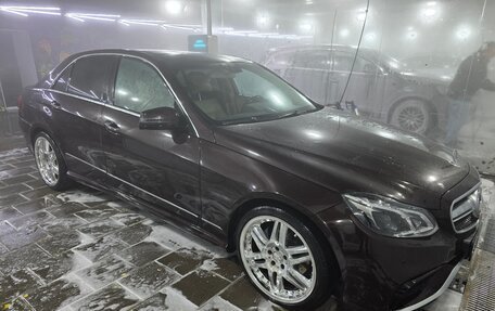 Mercedes-Benz E-Класс, 2011 год, 1 675 000 рублей, 2 фотография