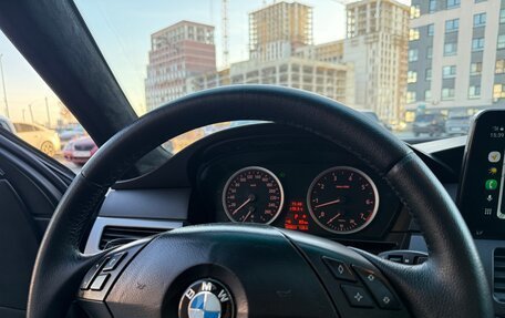 BMW 5 серия, 2004 год, 900 000 рублей, 18 фотография