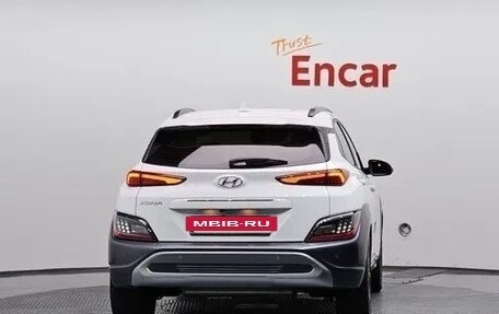 Hyundai Kona I, 2021 год, 1 650 000 рублей, 4 фотография