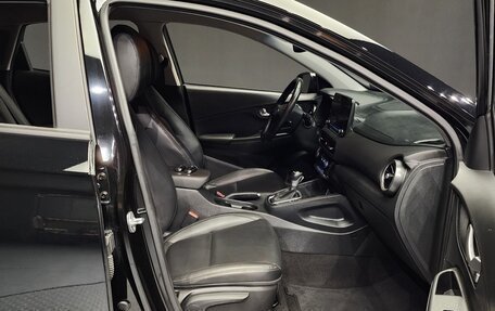 Hyundai Kona I, 2021 год, 1 650 000 рублей, 13 фотография