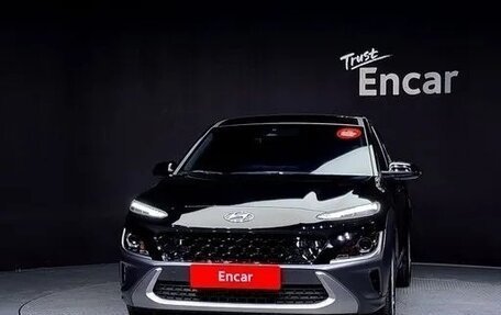 Hyundai Kona I, 2021 год, 1 650 000 рублей, 2 фотография