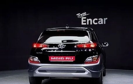 Hyundai Kona I, 2021 год, 1 650 000 рублей, 3 фотография