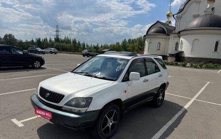 Toyota Harrier, 1999 год, 750 000 рублей, 1 фотография