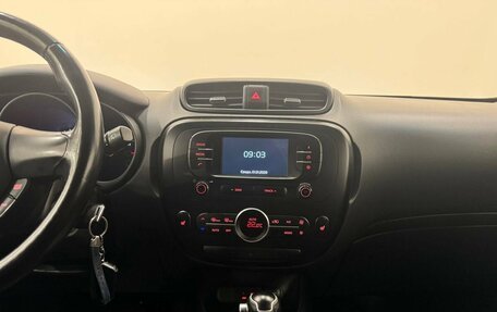 KIA Soul II рестайлинг, 2017 год, 1 587 000 рублей, 17 фотография