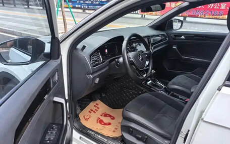 Volkswagen T-Roc I, 2022 год, 1 318 555 рублей, 14 фотография