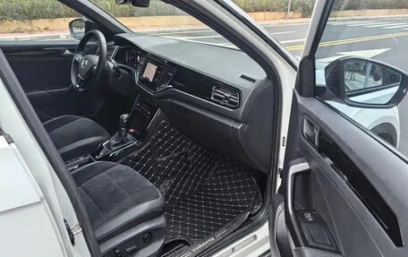 Volkswagen T-Roc I, 2022 год, 1 318 555 рублей, 16 фотография