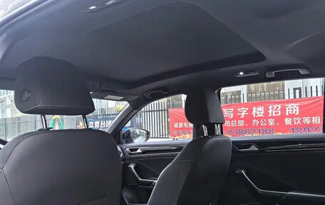 Volkswagen T-Roc I, 2022 год, 1 318 555 рублей, 21 фотография