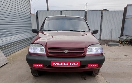 Chevrolet Niva I рестайлинг, 2004 год, 350 000 рублей, 4 фотография