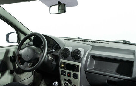 Renault Logan I, 2006 год, 369 989 рублей, 9 фотография