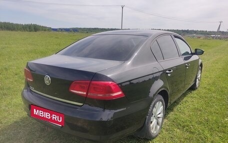 Volkswagen Passat B7, 2011 год, 690 000 рублей, 2 фотография