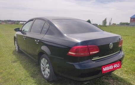 Volkswagen Passat B7, 2011 год, 690 000 рублей, 3 фотография