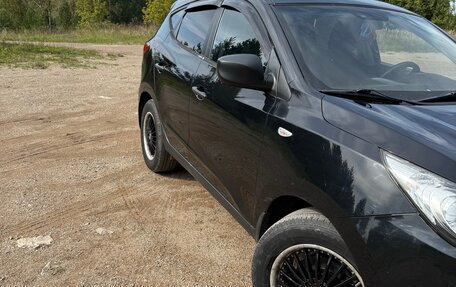 Hyundai ix35 I рестайлинг, 2010 год, 760 000 рублей, 3 фотография