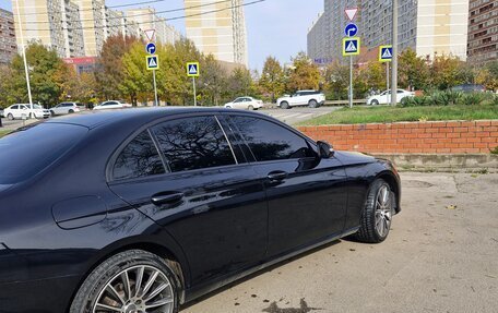 Mercedes-Benz E-Класс, 2018 год, 2 350 000 рублей, 5 фотография