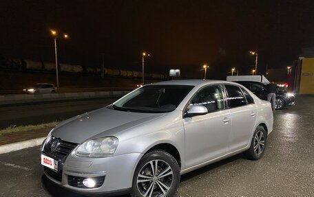 Volkswagen Jetta VI, 2010 год, 650 000 рублей, 3 фотография