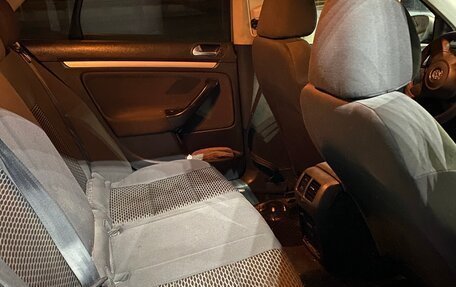 Volkswagen Jetta VI, 2010 год, 650 000 рублей, 10 фотография