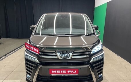 Toyota Vellfire II, 2018 год, 3 800 000 рублей, 2 фотография