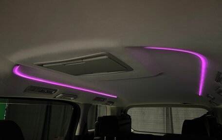 Toyota Vellfire II, 2018 год, 3 800 000 рублей, 23 фотография