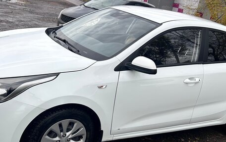 KIA Rio IV, 2020 год, 1 530 000 рублей, 5 фотография