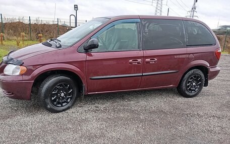 Dodge Caravan IV, 2002 год, 550 000 рублей, 2 фотография