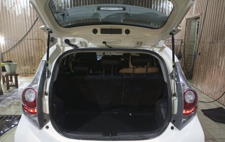 Toyota Aqua I, 2013 год, 690 000 рублей, 3 фотография