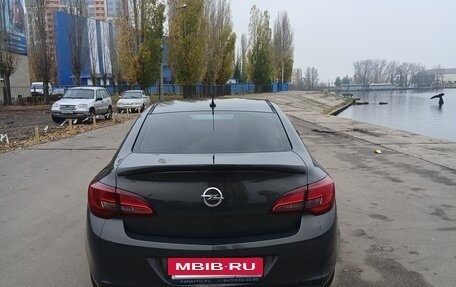 Opel Astra J, 2013 год, 635 000 рублей, 4 фотография