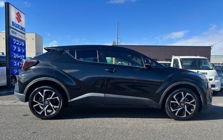 Toyota C-HR I рестайлинг, 2017 год, 1 400 001 рублей, 2 фотография