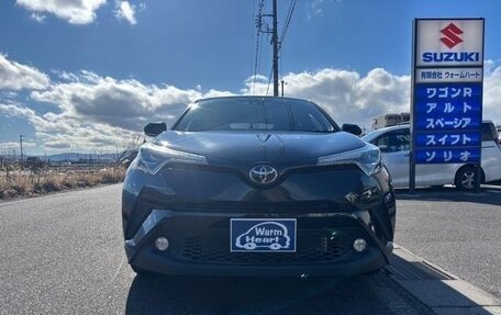 Toyota C-HR I рестайлинг, 2017 год, 1 400 001 рублей, 7 фотография