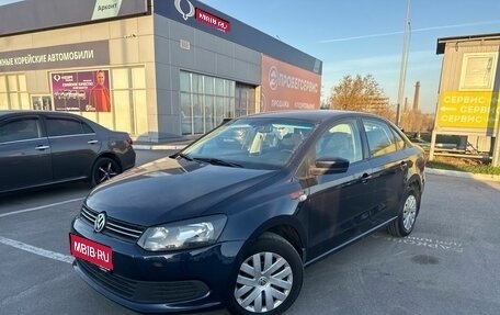 Volkswagen Polo VI (EU Market), 2012 год, 810 000 рублей, 1 фотография