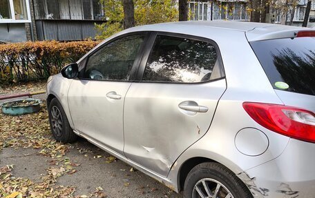 Mazda Demio III (DE), 2009 год, 370 000 рублей, 2 фотография