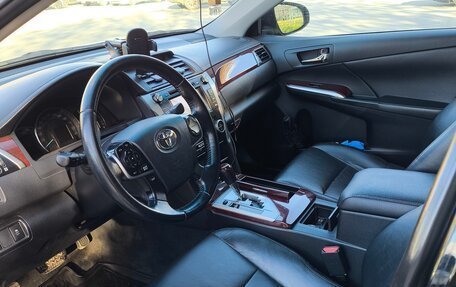 Toyota Camry, 2013 год, 1 850 000 рублей, 10 фотография