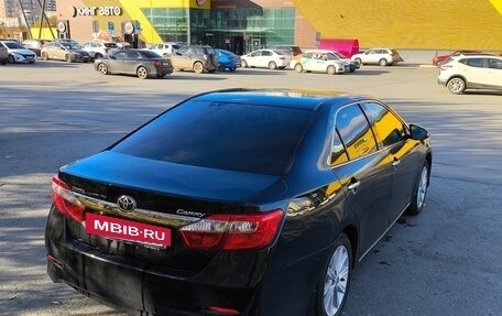 Toyota Camry, 2013 год, 1 850 000 рублей, 6 фотография