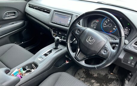 Honda Vezel, 2014 год, 1 930 000 рублей, 9 фотография