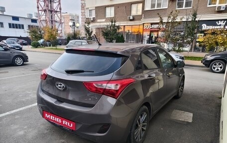 Hyundai i30 II рестайлинг, 2013 год, 860 000 рублей, 3 фотография