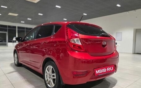 Hyundai Solaris II рестайлинг, 2012 год, 699 000 рублей, 5 фотография