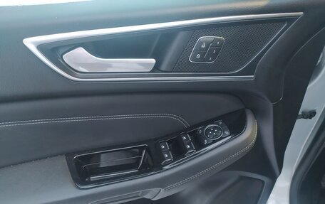 Ford S-MAX II, 2019 год, 2 050 000 рублей, 36 фотография