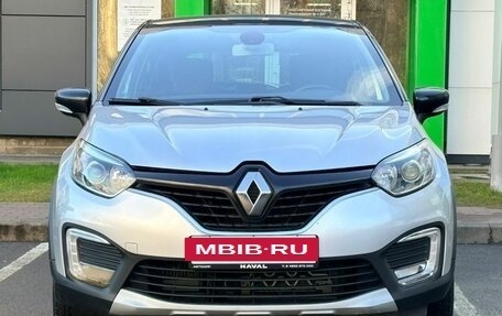 Renault Kaptur I рестайлинг, 2019 год, 1 399 000 рублей, 2 фотография