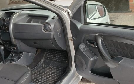 Renault Duster I рестайлинг, 2016 год, 900 000 рублей, 6 фотография