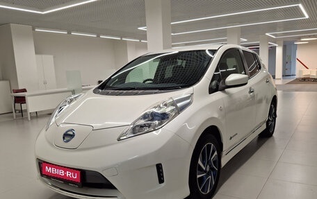 Nissan Leaf I, 2017 год, 1 319 000 рублей, 1 фотография