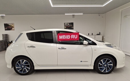 Nissan Leaf I, 2017 год, 1 319 000 рублей, 5 фотография