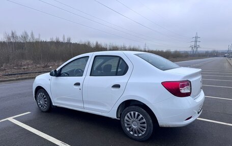 Renault Logan II, 2019 год, 1 100 000 рублей, 3 фотография
