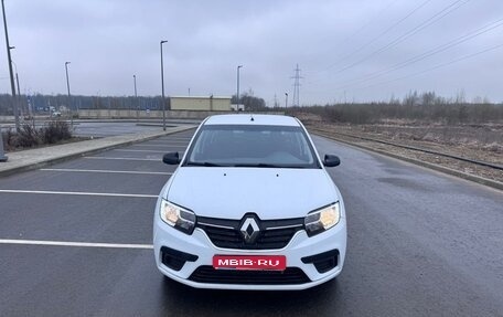 Renault Logan II, 2019 год, 1 100 000 рублей, 1 фотография